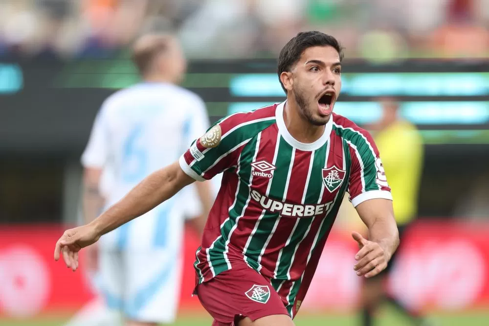 Em jogo de duas viradas, Fluminense vence o Ulsan e lidera grupo na Copa