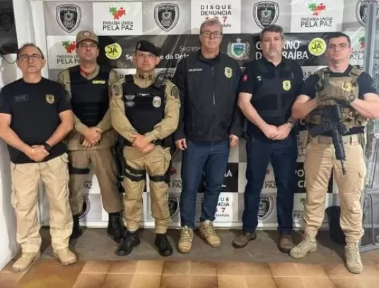 Policial preso em operação repassava informações sobre a atuação da PM em SJ do Bonfim e vendia armas e munições para facção