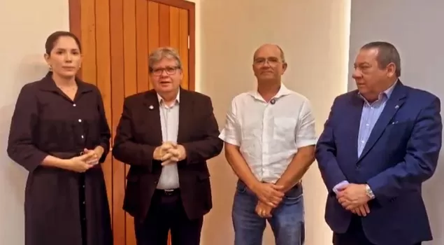 Governador recebe em audiência prefeito Laurinho e a primeira dama Geska para tratar demandas importantes pra Catolé
