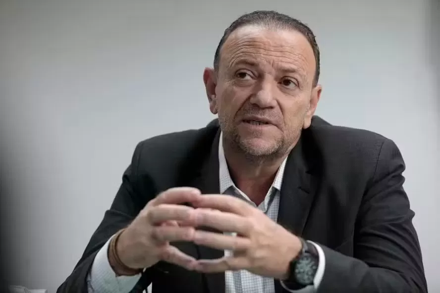Com apoio de Lula, Edinho Silva, ex-prefeito de Araraquara-SP é eleito presidente do PT