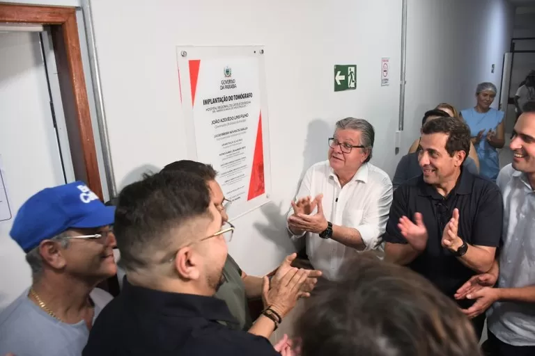 João Azevêdo entrega escolas, travessias urbanas e equipamentos de Saúde em Brejo dos Santos, Catolé do Rocha e Brejo do Cruz