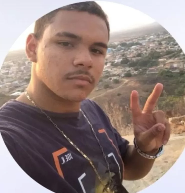 Tentativa de homicídio na noite desta quarta (23) em Catolé do Rocha, jovem é baleado no bairro Tancredo Neves