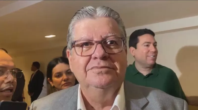 Em reunião de “confraternização” com deputados estaduais, João foca na pauta administrativa