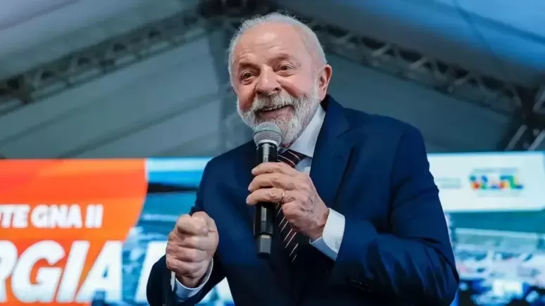 Aprovação de Lula é de 50,2%, e desaprovação chega a 49,7%, diz Atlas/Bloomberg
