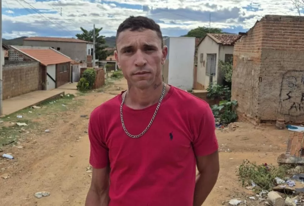 Jovem é executado a tiros na noite deste domingo (17) no bairro Tancredo Neves, em Catolé do Rocha
