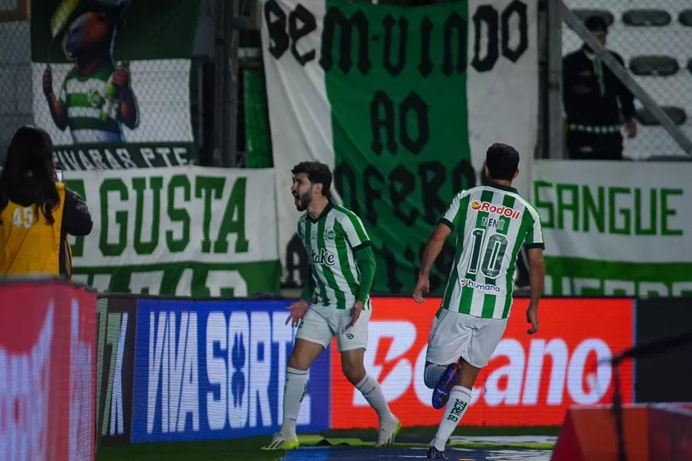 Nenê marca, e Juventude bate o Vasco em confronto direto na briga contra o Z-4
