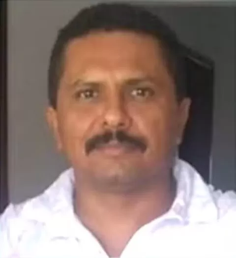 Empresário é morto com mais de 20 tiros quando chegava em casa, na noite desta segunda (25)