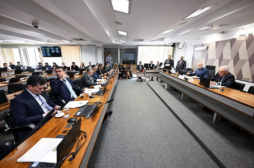 Senado aprova projeto que impede fiança para crimes de pedofilia