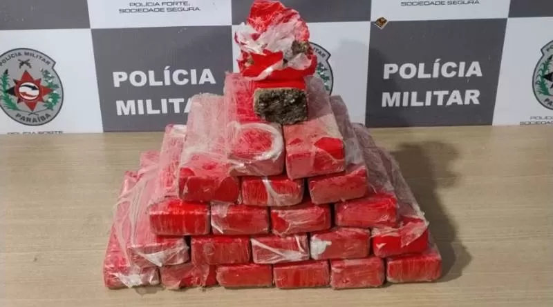 Ação conjunta apreende na tarde deste sábado (30) drogas enterradas em João Pessoa 