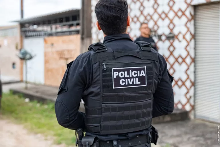 Suspeito de integrar facção criminosa, conhecido por '10 Centavos' é preso em João Pessoa