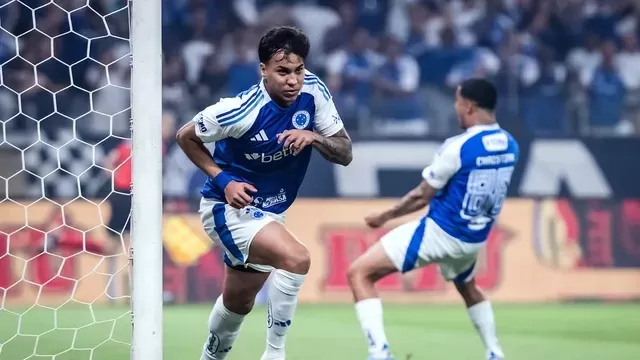 Kaio Jorge brilha, Cruzeiro volta a vencer Atlético-MG e vai enfrentar o Corinthians na semifinal 
