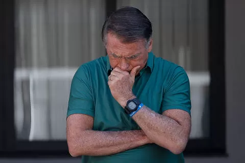 Pesquisa Datafolha divulgada neste sábado aponta que 54% são contra anistia a Bolsonaro, e 39% são a favor