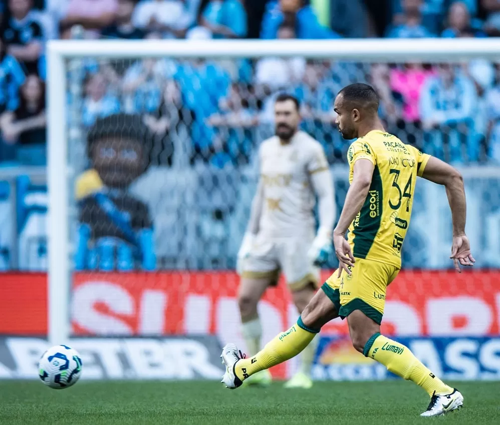 Mirassol vence o Grêmio na reestreia de Arthur e entra no G-4 do Brasileirão 