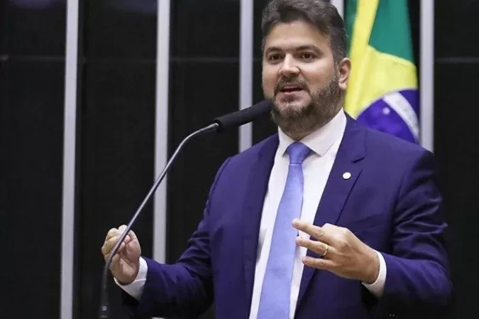 Corregedoria da Câmara recomenda punição a 14 deputados por motim