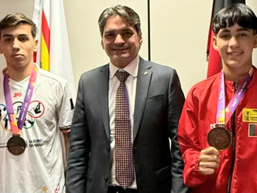 Em Brasília, Deputado Murilo Galdino recebe atletas medalhistas da Paraíba nos Jogos da Juventude