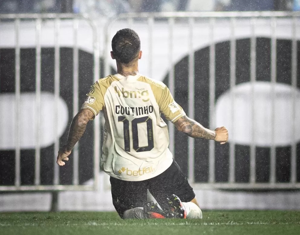 Vasco vira para cima do Bahia e volta a vencer em São Januário