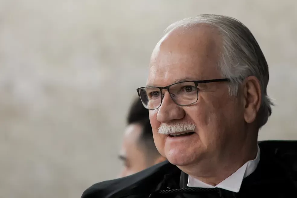 Edson Fachin toma posse como presidente do Supremo Tribunal Federal nesta segunda