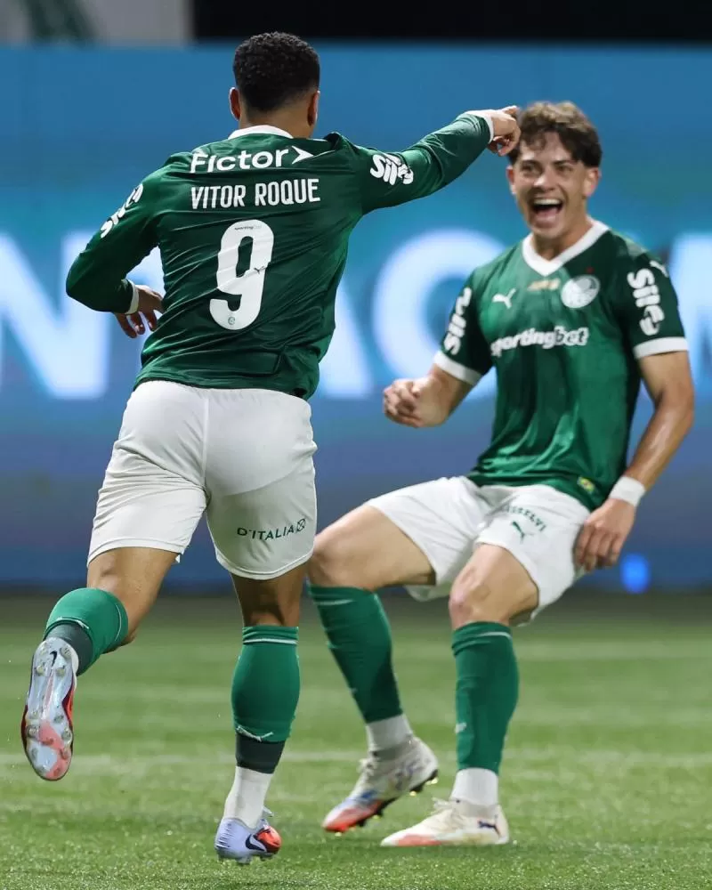 Palmeiras atropela Vasco e assume vice-liderança do Brasileiro