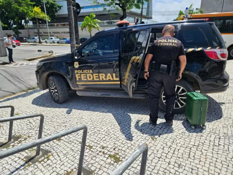 PF deflagra operação contra organização criminosa acusada de fraudes em concursos públicos