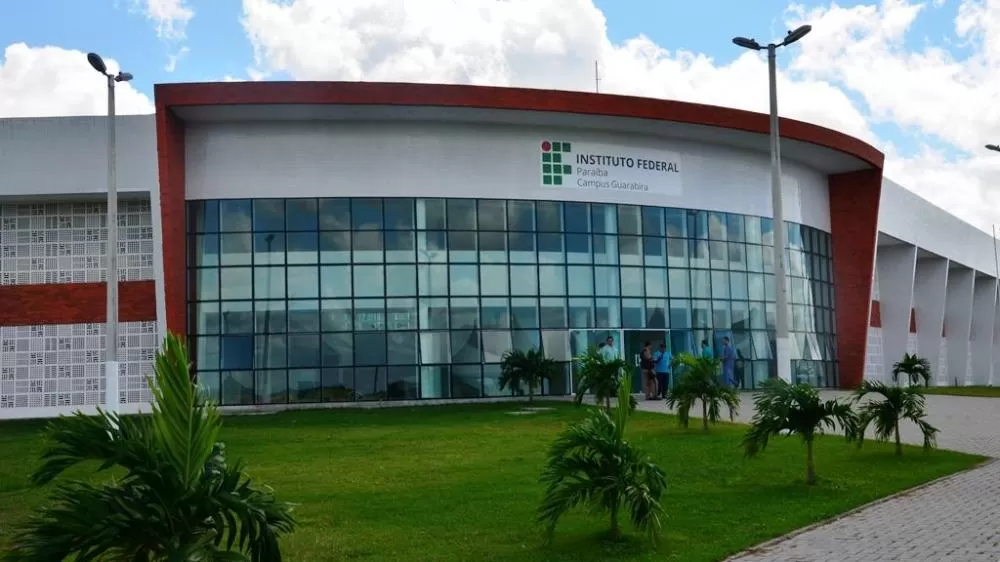 IFPB publica edital de concurso público com 53 vagas para técnico-administrativos com salários de até R$ 4,9 mil