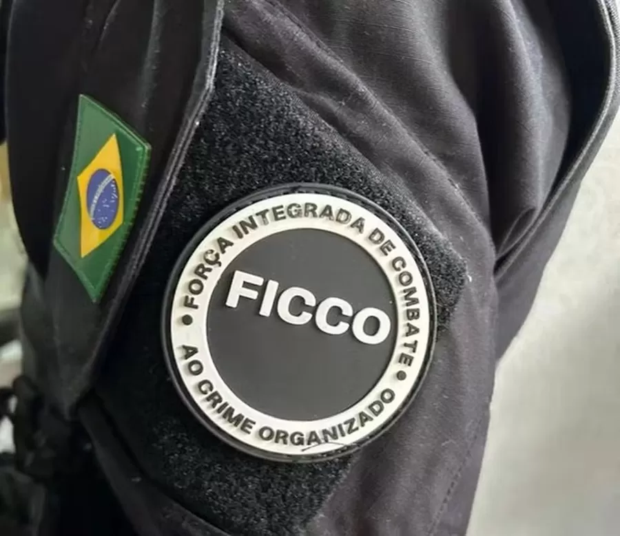 Operação mira integrantes de facção suspeita de tráfico e comércio ilegal de armas na PB e GO