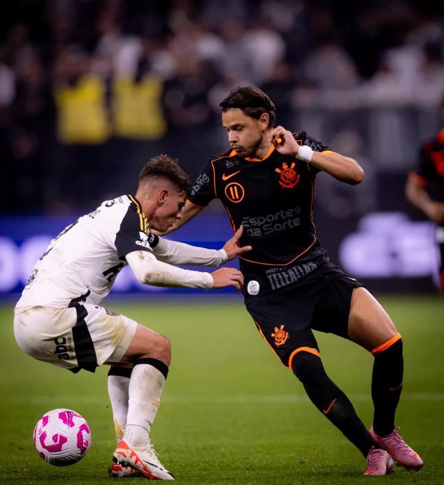 Corinthians vence jogo faltoso contra Atlético-MG com golaço de Maycon