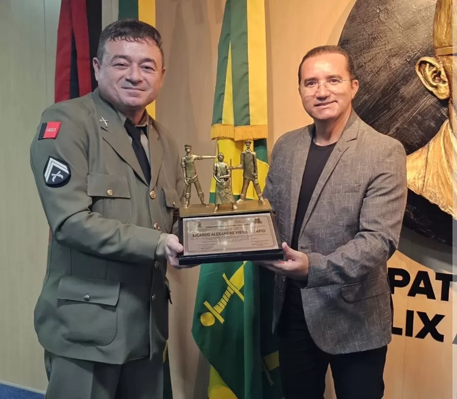 Cabo da Polícia Militar de família catoleense, é homenageado com o título de Cidadão Campinense