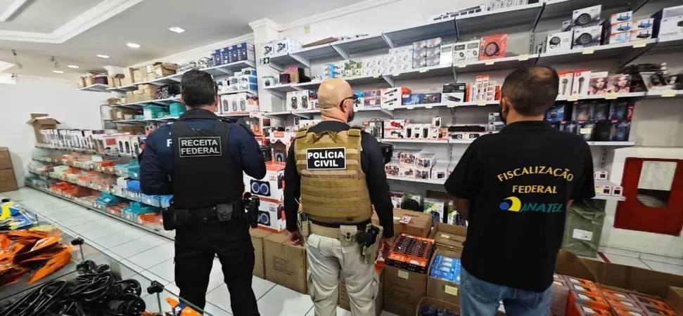 Mais de R$ 2 milhões em produtos eletrônicos falsificados são apreendidos em Campina Grande