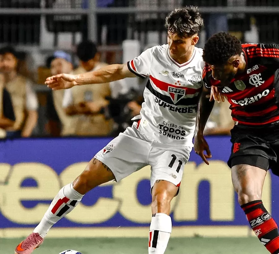 Em jogo agitado, São Paulo e Flamengo empatam na Vila Belmiro