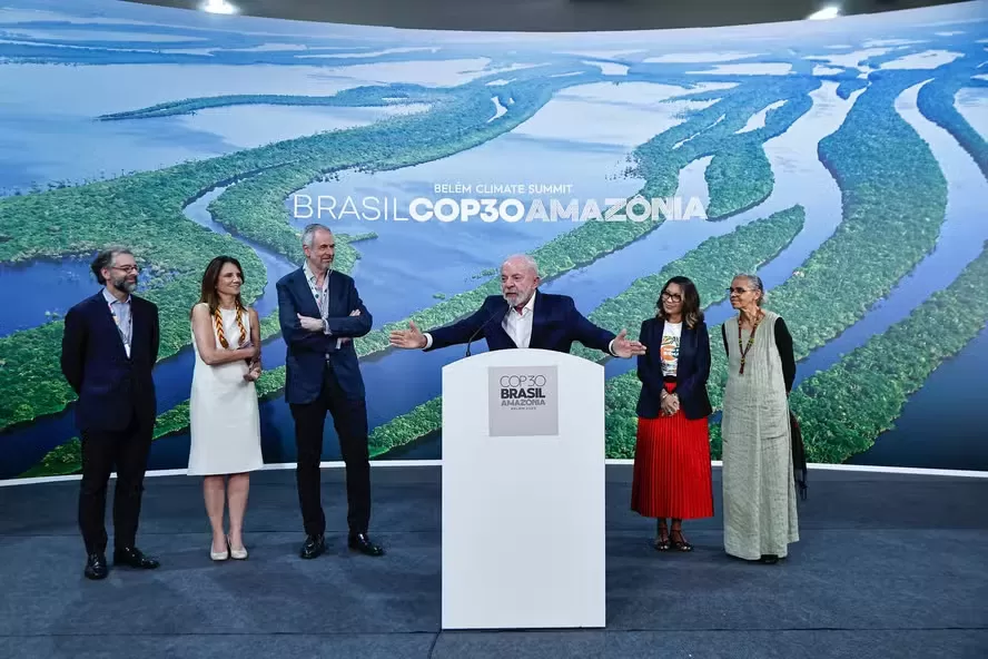 'Nunca vi um presidente voltar para a reta final': analistas elogiam retorno de Lula a Belém, mas aguardam resultados