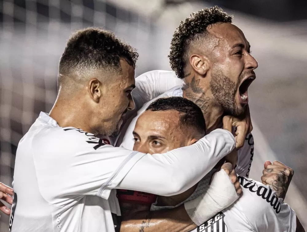Com brilho de Neymar, Santos vence Sport, deixa Z-4 e sobe duas posições