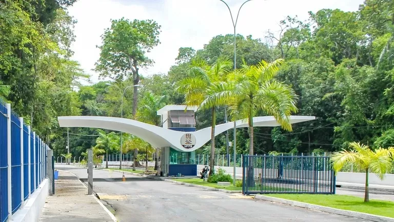 Novo concurso para professor da UFPB tem edital publicado e salários que podem ultrapassar R$ 14 mil