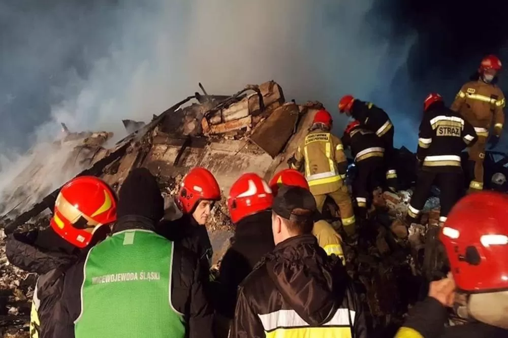Explosão atinge festa em estação de esqui na Suíça, e polícia fala em cerca de 40 mortos