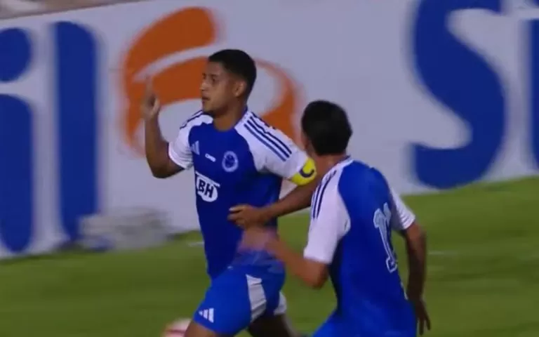 Cruzeiro faz 3 a 0 no Barra-SC e estreia com vitória na Copinha