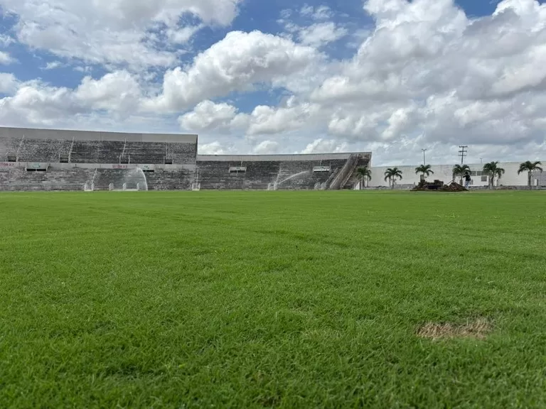 Secretaria de Esportes faz vistoria do Almeidão e garante jogos desde a abertura do Paraibano, dia 17 de janeiro