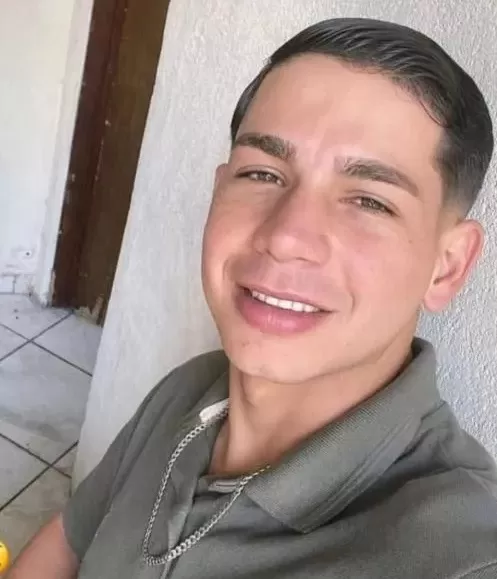Jovem de 27 anos é morto a tiros na madrugada desta quarta-feira (14), após término de festa