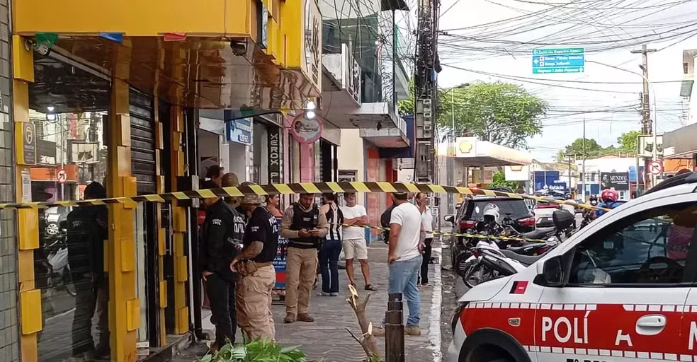 Suspeito é morto após policial militar reagir a tentativa de assalto em loja na Grande João Pessoa