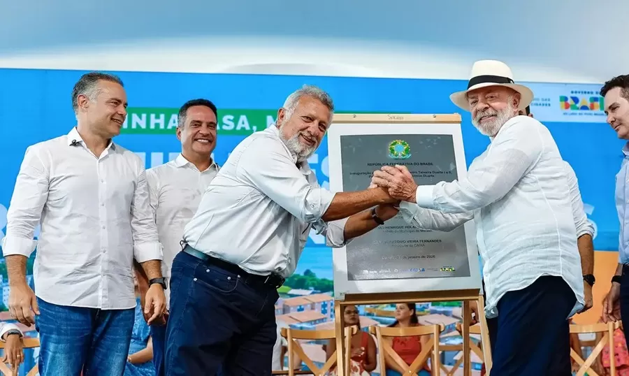 Lula diz que “falta vergonha na cara” a quem defende dono do Master 