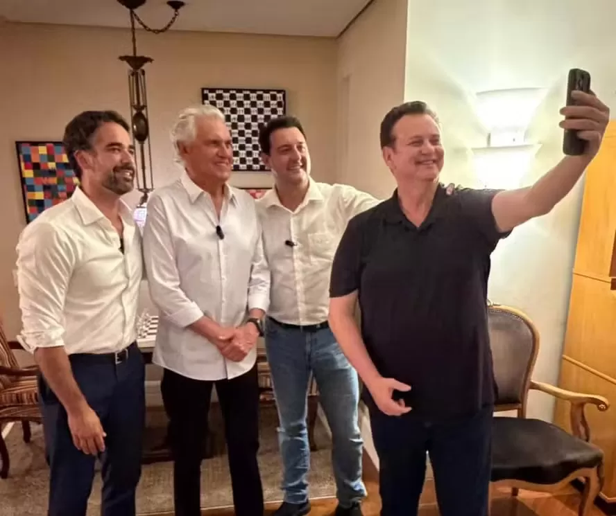 Governador de Goiás Ronaldo Caiado deixa o União-B e anuncia filiação ao PSD ao lado de Ratinho Jr e Eduardo Leite