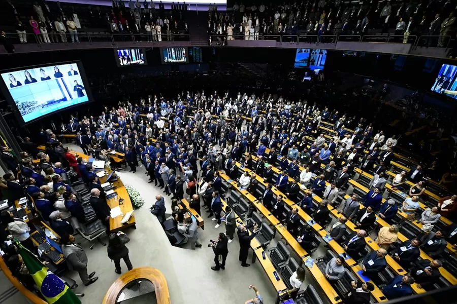 Maioria da Câmara e do Senado apoia abertura de CPI do Master; veja parlamentares