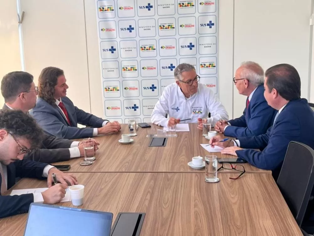 Cícero Lucena recebe do ministro da Saúde confirmação de um novo Hospital Oncológico em João Pessoa
