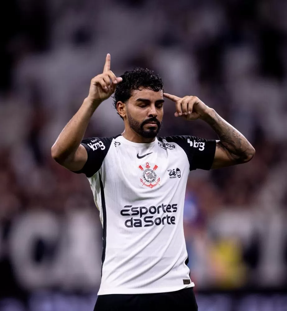 Corinthians bate o Bragantino em Itaquera e conquista primeira vitória no Brasileirão 2026 