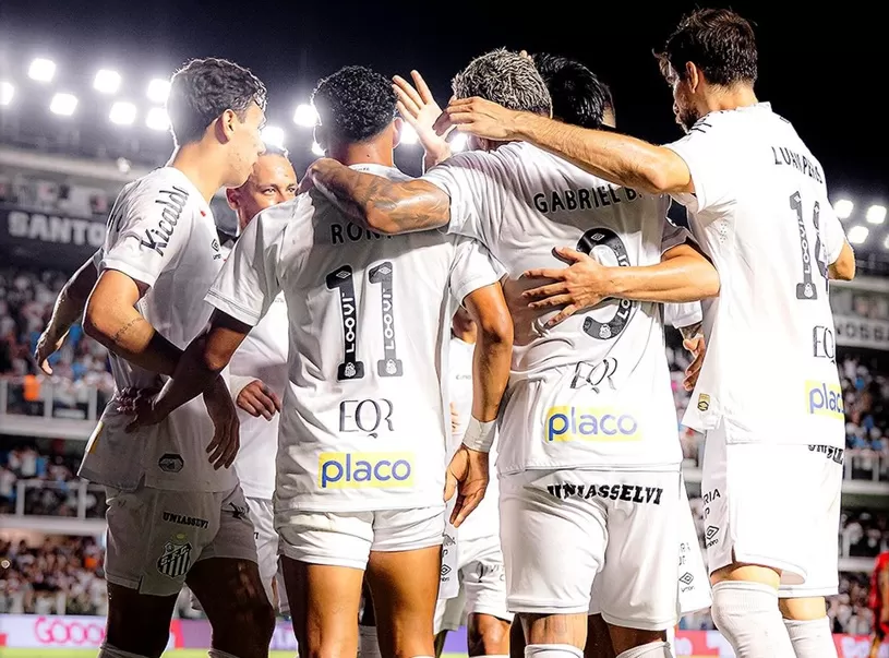 Com Gabigol decisivo e retorno de Neymar, Santos goleia e avança no Paulistão
