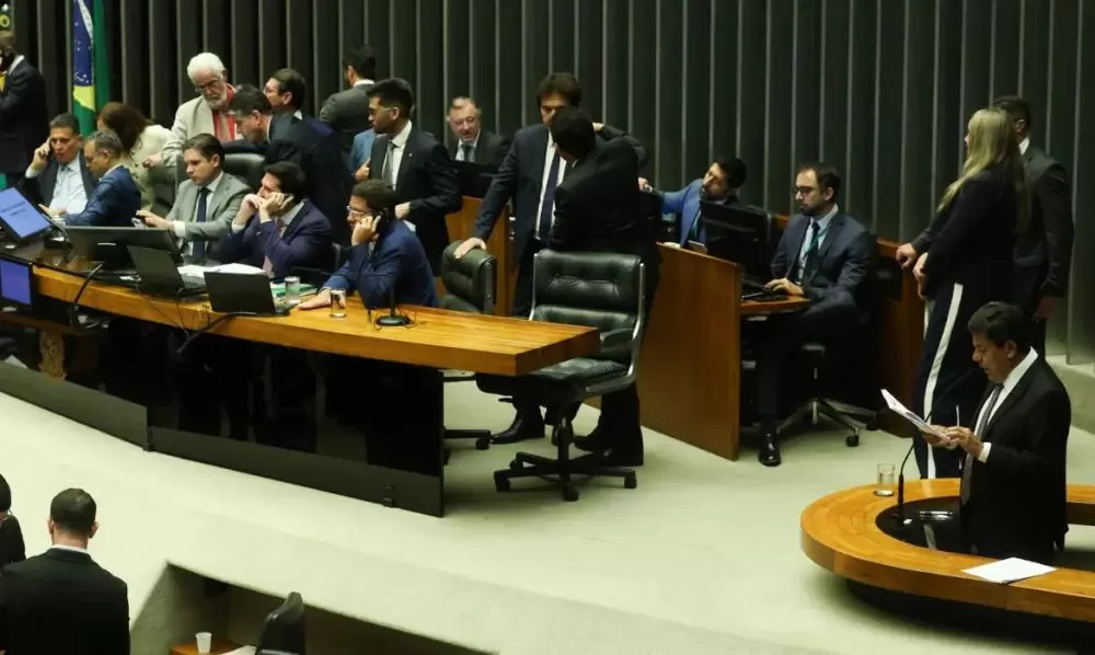 Câmara dos Deputados aprova em segundo turno PEC da Segurança Pública 