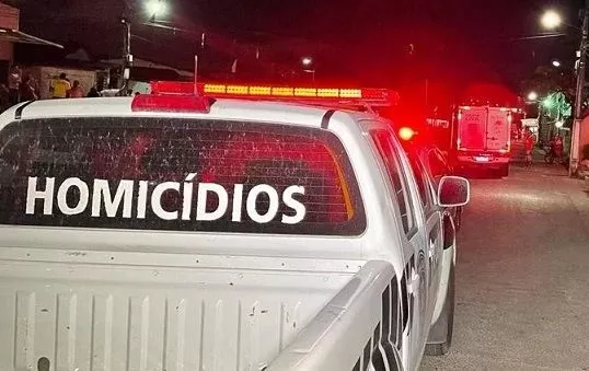 Jovem de 27 anos é assassinado a tiros em Bayeux nesta segunda-feira (23)