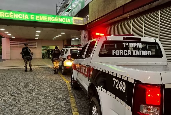 Policial militar é alvejado com cinco tiros e segue internado no Trauma da capital