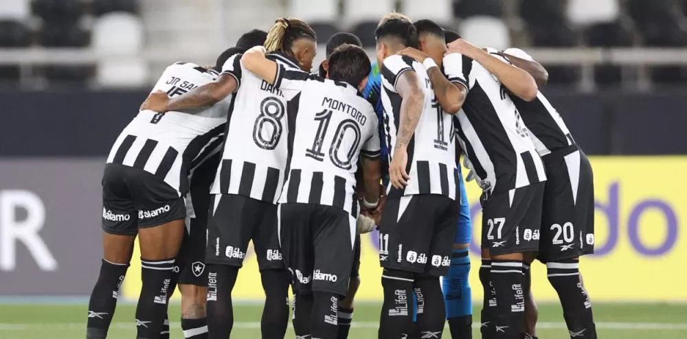 No primeiro jogo de Franclim Carvalho, Botafogo empata com o Caracas em estreia na Sul-Americana