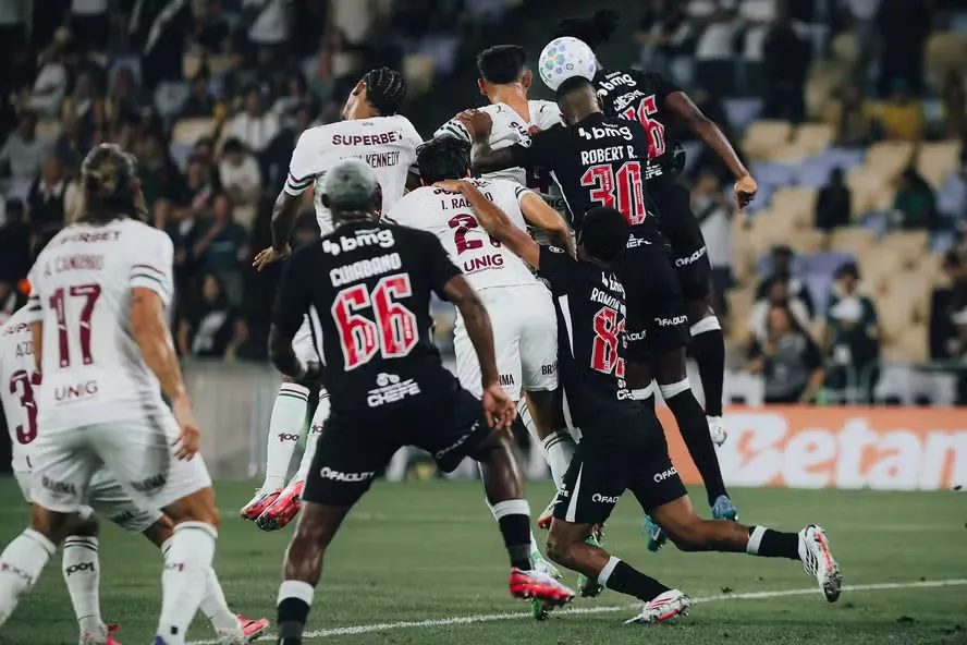 Vasco 0x0 Fluminense - Jogo de ida das oitavas de final da Copa do Brasil — Foto: LUCAS MERÇON / FLUMINENSE F.C.