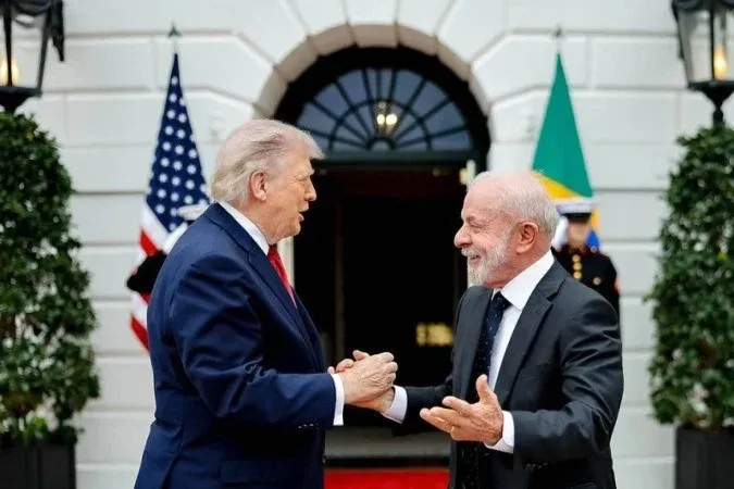 Lula liga para Trump e defende retomada de negociações sobre tarifas