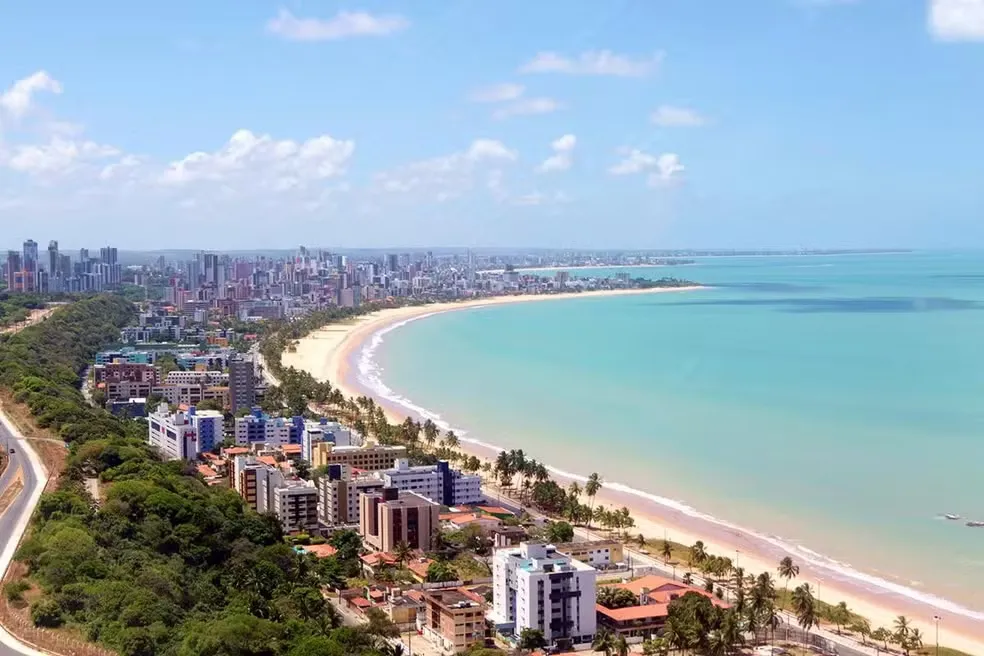 Vista da Praia de Cabo Branco, em João Pessoa — Foto: Divulgação